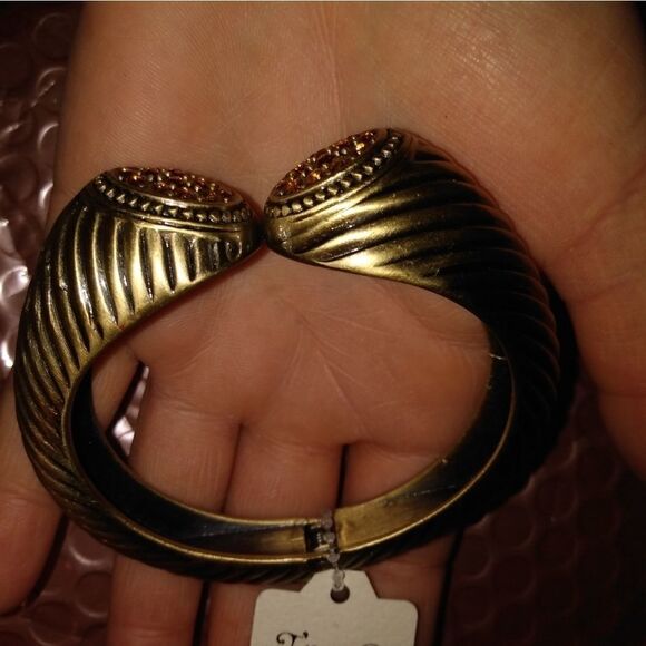 NWT bronze hinged cuff bracelet, multi/mini Orange - Picture 6 of 7